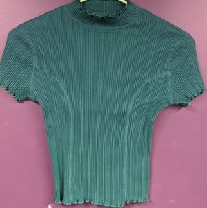 NWOT short sleeve ribbed mock neck shirt
